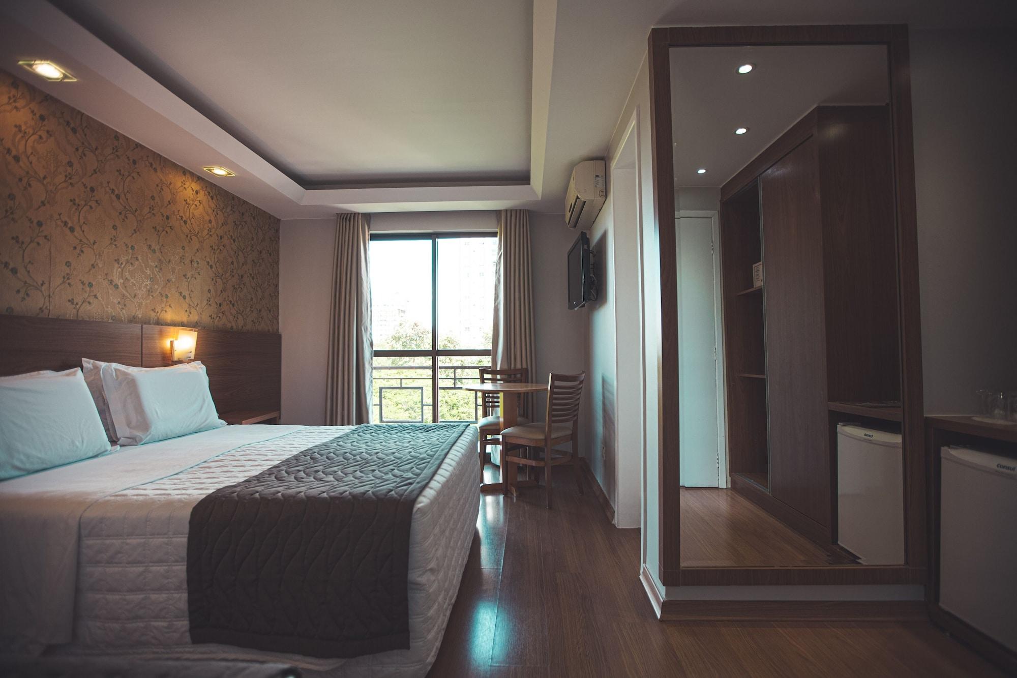 Hotel Rafain Centro 4*